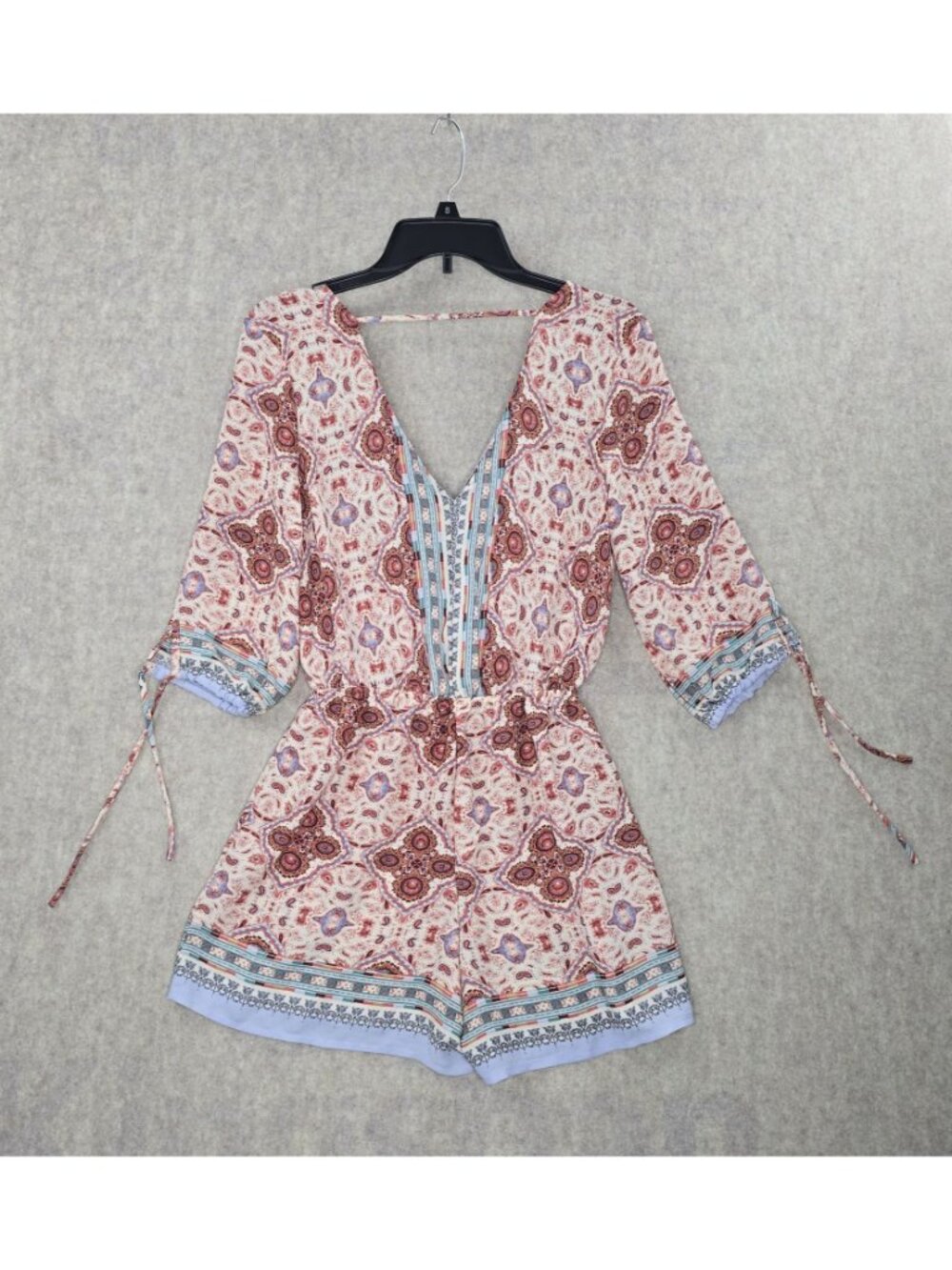 Rue21 Womens Boho Paisley Print Romper Beige Multicolor Small Lightweight - Picture 2 of 8